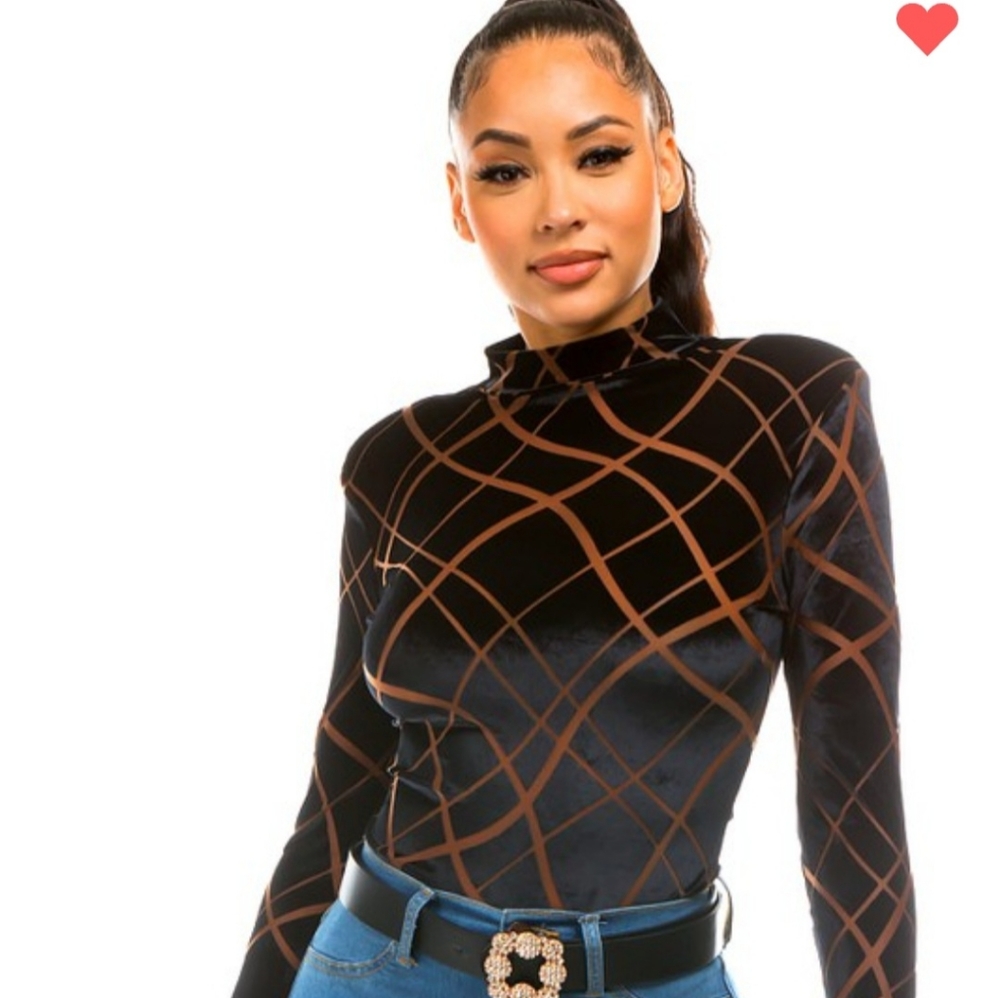Lovely Lines Bodysuit - Picture 2 of 6
